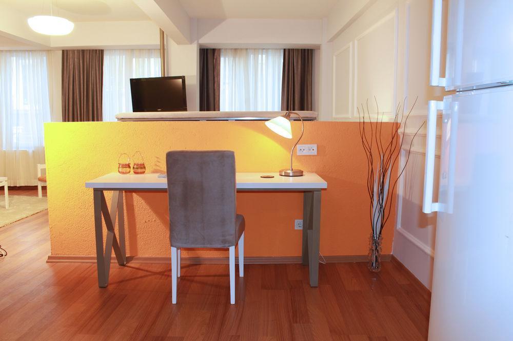 212 Istanbul Suites Exterior photo